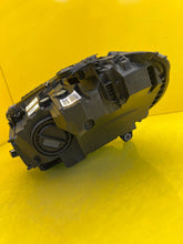 Laden Sie das Bild in den Galerie-Viewer, Frontscheinwerfer Mercedes-Benz W206 A2069068204 LED Rechts Headlight SCH8930860841jp