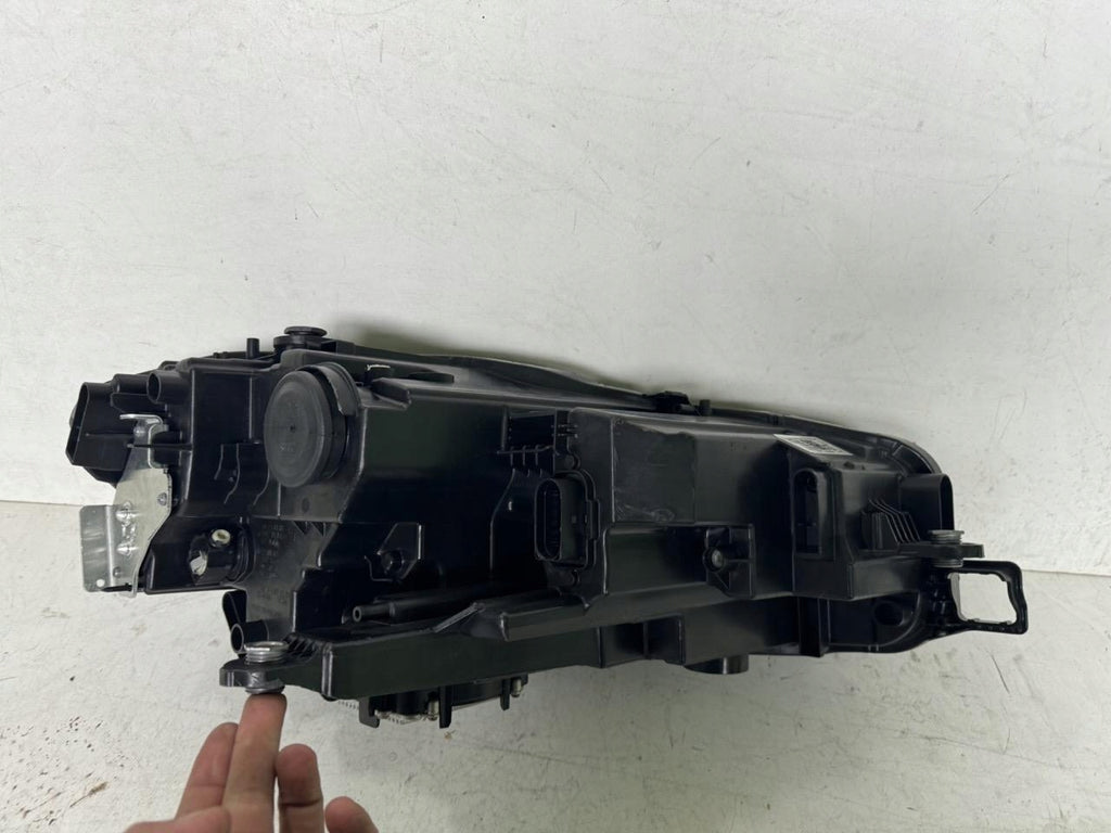 Frontscheinwerfer Skoda Superb 3P1941015 LED Links Scheinwerfer Headlight SCH9054601901ou