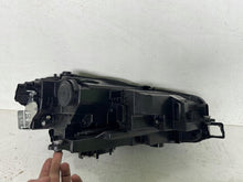 Laden Sie das Bild in den Galerie-Viewer, Frontscheinwerfer Skoda Superb 3P1941015 LED Links Scheinwerfer Headlight SCH9054601901ou