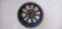 Load image into Gallery viewer, 1x Alufelge 17 Zoll 7.0" 5x114.3 47ET Glanz Grau Nissan Juke F15 Rim Wheel FEL7405754955wc
