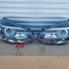 Frontscheinwerfer Toyota Yaris LED Ein Stück (Rechts oder Links) Headlight SCH3496367147de