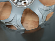Laden Sie das Bild in den Galerie-Viewer, 1x Alufelge 18 Zoll 8.0&quot; 5x108 55ET Ford Focus Rim Wheel