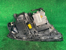 Load image into Gallery viewer, Frontscheinwerfer BMW 3 E46 6910967 0301177271 Xenon Links Headlight