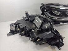 Laden Sie das Bild in den Galerie-Viewer, Frontscheinwerfer Renault Megane IV 260601093R Ein Satz Scheinwerfer Headlight SCH2814400534ym