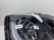 Laden Sie das Bild in den Galerie-Viewer, Frontscheinwerfer Man 81251016819 Rechts Scheinwerfer Headlight SCH7746533885nv