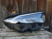 Laden Sie das Bild in den Galerie-Viewer, Frontscheinwerfer Mercedes-Benz Eqb 2439069000 LED Rechts Scheinwerfer Headlight SCH4846488988th