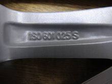 Laden Sie das Bild in den Galerie-Viewer, 1x Alufelge 15 Zoll 5.5" 4x100 41ET Glanz Silber 1S0601025S VW Up Rim Wheel FEL4618112190zq