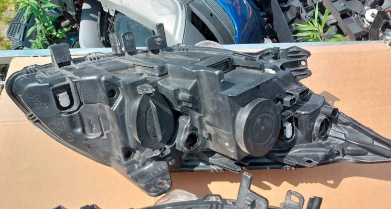 Frontscheinwerfer Renault Laguna III Coupe 260600041R Ein Satz Headlight SCH4664027309vm