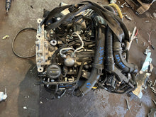 Laden Sie das Bild in den Galerie-Viewer, Motor Mercedes-Benz W247 W177 282814 1.3 CGI Benzin Engine Unkomplett MOT7029701590jb