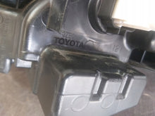 Load image into Gallery viewer, Frontscheinwerfer Toyota 4 Yaris Full LED Rechts Scheinwerfer Headlight