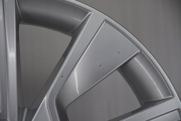 1x Alufelge 17 Zoll 6.5" 5x100 40ET Glanz Silber 658601025C Skoda Scala Kamiq FEL1771572322mw