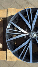 Load image into Gallery viewer, 1x Alufelge 15 Zoll 6.0" 5x100 40ET Glanz Schwarz 6C0601025L VW Rim Wheel FEL7947706620rf
