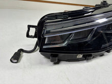 Load image into Gallery viewer, Frontscheinwerfer VW Passat 3J1941005 L853469 LED Links Scheinwerfer Headlight SCH4954399198ba