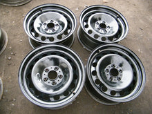 Laden Sie das Bild in den Galerie-Viewer, 4x Alufelge 17 Zoll 8.0" 5x120 34ET BMW 1 E88 E81 E82 E87 Rim Wheel FEL5616728160mo