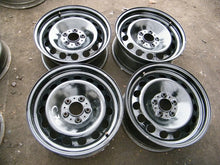 Load image into Gallery viewer, 4x Alufelge 17 Zoll 8.0" 5x120 34ET BMW 1 E88 E81 E82 E87 Rim Wheel FEL5616728160mo
