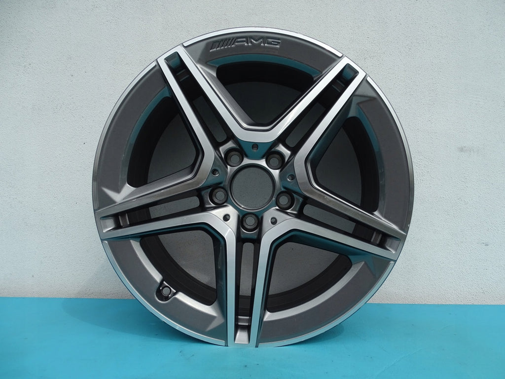 1x Alufelge 18 Zoll 7.5" 5x112 49ET A1774011500 Mercedes-Benz Cla Gla Rim Wheel