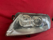 Laden Sie das Bild in den Galerie-Viewer, Frontscheinwerfer Audi A6 C6 4F0941003AK Xenon Links Scheinwerfer Headlight