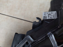 Load image into Gallery viewer, Frontscheinwerfer Toyota Corolla 81150-02S60-2 Full LED Rechts oder Links