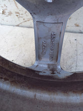 Laden Sie das Bild in den Galerie-Viewer, 1x Alufelge 17 Zoll 6.5" 5x112 44ET A1774011200 Mercedes-Benz Rim Wheel FEL9690088070ac