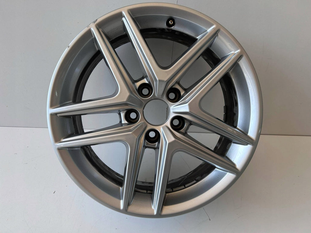 1x Alufelge 17 Zoll 6.5" 5x112 28ET Glanz Silber 8W9601025D Audi A4 B9 Rim Wheel FEL8026847342ex