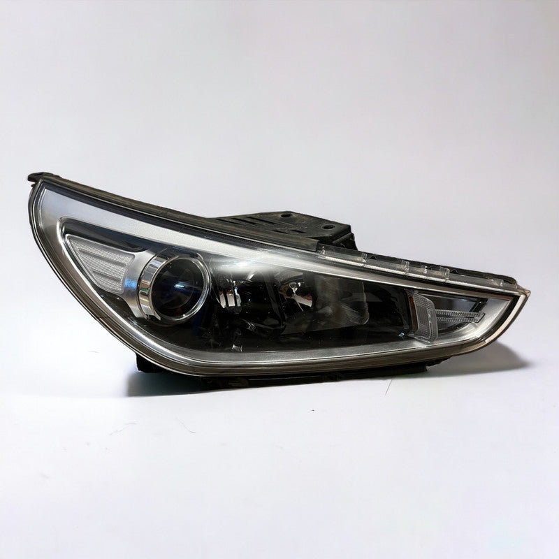 Frontscheinwerfer Hyundai I30 III 92102-G4020 Rechts Scheinwerfer Headlight