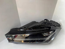 Load image into Gallery viewer, Frontscheinwerfer Skoda Superb 3P1941015A LED Links Scheinwerfer Headlight SCH9692651168ay