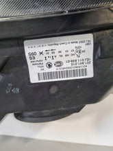 Laden Sie das Bild in den Galerie-Viewer, Frontscheinwerfer Skoda Superb III 3V1941015 Ein Stück (Rechts oder Links)