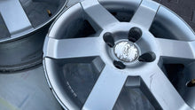 Load image into Gallery viewer, 4x Alufelge 16 Zoll 6.0" 4x108 34ET Glanz Silber 3S51AB Ford Fiesta I Fusion FEL5102439130yh