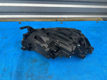 Laden Sie das Bild in den Galerie-Viewer, Frontscheinwerfer Skoda Octavia IV 5E4941015B Links Scheinwerfer Headlight SCH7421083131us