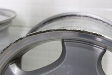 Laden Sie das Bild in den Galerie-Viewer, 4x Alufelge 16 Zoll 7.0" 5x112 37ET Glanz Silber A2084010102 Mercedes-Benz W210 FEL2354113835vg