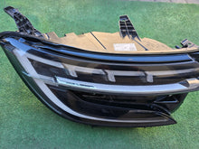 Laden Sie das Bild in den Galerie-Viewer, Frontscheinwerfer Renault 260103381R Full LED Rechts Scheinwerfer Headlight SCH7441052644rx