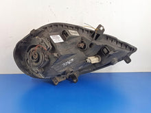 Laden Sie das Bild in den Galerie-Viewer, Frontscheinwerfer Renault Trafic II 8200701354 Links Scheinwerfer Headlight SCH6316281697lw