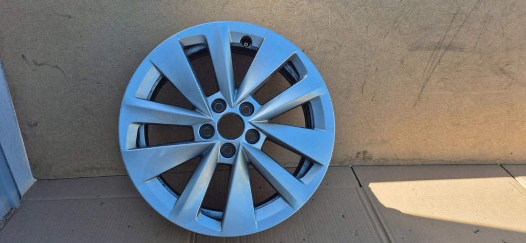 1x Alufelge 16 Zoll 6.0" 5x100 38ET 657601025AJ Skoda Scala Rim Wheel FEL9937962180ad