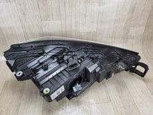 Laden Sie das Bild in den Galerie-Viewer, Frontscheinwerfer Cupra 578941059C Links Scheinwerfer Headlight SCH9018794792kz