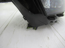 Laden Sie das Bild in den Galerie-Viewer, Frontscheinwerfer Skoda Kamiq 658941015B Full LED Links Scheinwerfer Headlight SCH5071110870fy