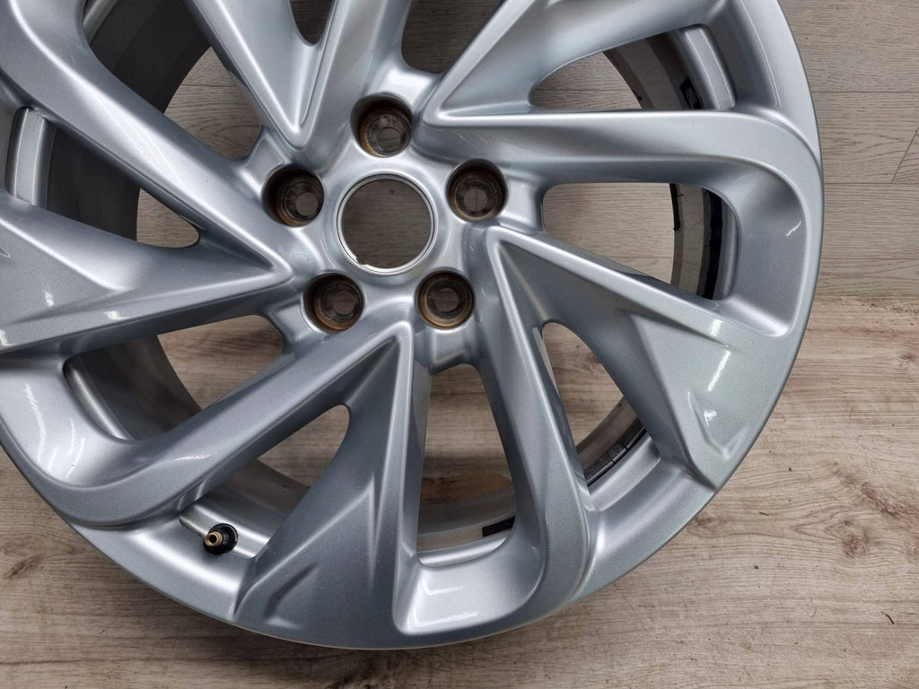 1x Alufelge 18 Zoll 7.5" 5x114.3 39ET Glanz Silber 403006653R Renault Espace FEL2755257328ri