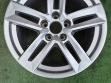 Laden Sie das Bild in den Galerie-Viewer, 1x Alufelge 17 Zoll 5x112 8W0601025P Audi A4 B9 Rim Wheel FEL2147238938oq