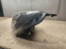 Laden Sie das Bild in den Galerie-Viewer, Frontscheinwerfer Ford Focus MX7B-13E015-EB FALSE Scheinwerfer Headlight SCH9563331069yw