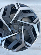 Load image into Gallery viewer, 1x Alufelge 18 Zoll 7.0" 5x114.3 50ET 52910DF600 Hyundai Kona Rim Wheel FEL8806868005du
