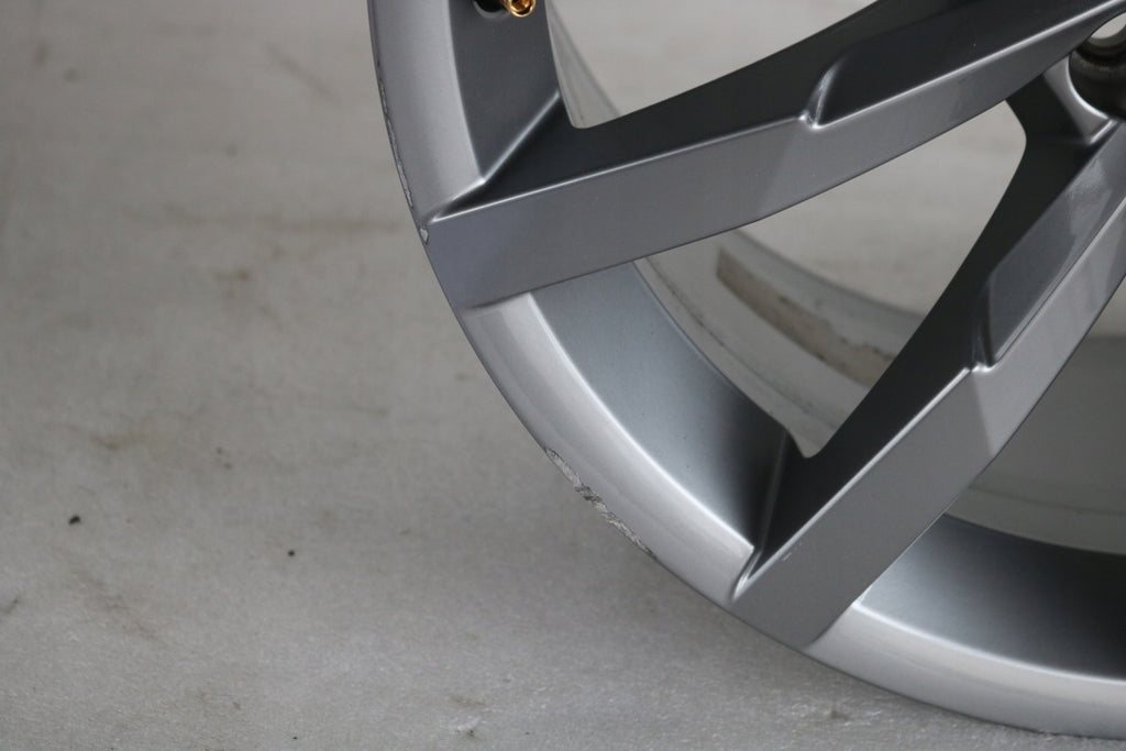 1x Alufelge 18 Zoll 8.0" 5x112 3G0601025Q VW Passat B8 Rim Wheel