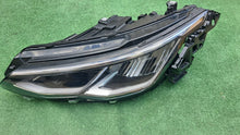 Load image into Gallery viewer, Frontscheinwerfer VW Golf VIII 5H1941005C Full LED Links Scheinwerfer Headlight