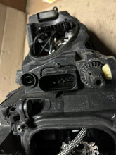 Laden Sie das Bild in den Galerie-Viewer, Frontscheinwerfer VW Golf VII 5G1941032 Xenon Rechts Scheinwerfer Headlight SCH3282259282hv