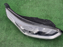 Laden Sie das Bild in den Galerie-Viewer, Frontscheinwerfer Kia Ceed 92102J7050 Rechts Scheinwerfer Headlight SCH2729552690dg