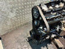 Load image into Gallery viewer, Motor Audi A4 B9 DET 2.0 TDI 190PS 137TKm 2017 Diesel Engine Unkomplett
