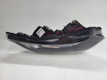 Laden Sie das Bild in den Galerie-Viewer, Frontscheinwerfer Honda Civic IX 33100TV0G012 Rechts Scheinwerfer Headlight SCH2133256662zw