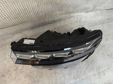 Load image into Gallery viewer, Frontscheinwerfer Skoda Kamiq 658941015D Full LED Links Scheinwerfer Headlight SCH4895984492oi