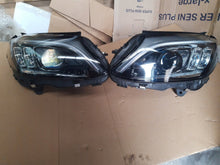 Load image into Gallery viewer, Frontscheinwerfer Mercedes-Benz A2059068505 A2059068605 Ein Satz Headlight