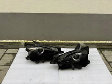 Laden Sie das Bild in den Galerie-Viewer, Frontscheinwerfer Mazda Cx30 67890 Full LED Ein Satz Scheinwerfer Headlight SCH8517852115lp