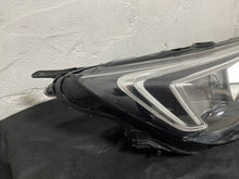 Laden Sie das Bild in den Galerie-Viewer, Frontscheinwerfer Opel Crossland X 462161423 13467968 Full LED Rechts oder Links