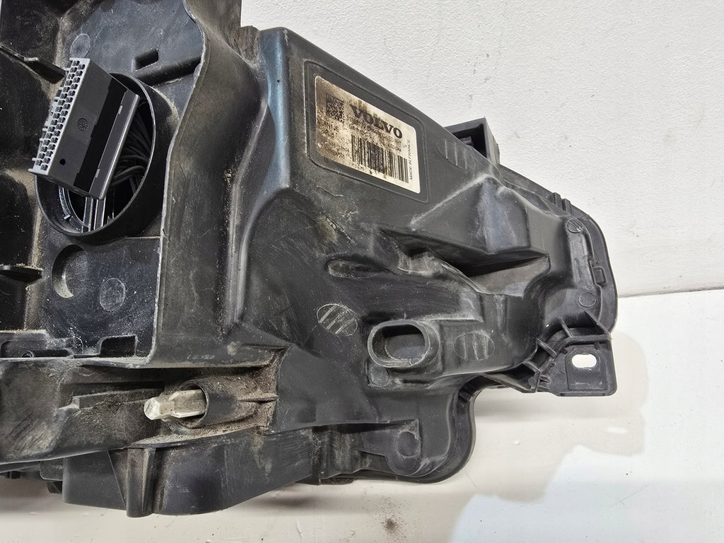 Frontscheinwerfer Volvo S90 V90 31386170 LED Ein Stück (Rechts oder Links) SCH7832638828iv